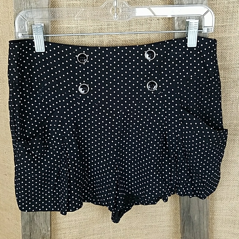 Heart Soul junior's 5 dress shorts polka dot whimsy goth Vacation